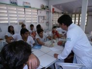 AULAS NO LABORATÓRIO