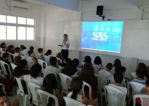 PALESTRA COM A CONSULTORA PEDAGÓGICA TATIANNY BEZERRA DO SISTEMA ARI DE SÁ