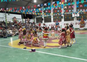 XVI ARRAIÁ DO COLÉGIO FÊNIX UMA FESTA DE MUITA ALEGRIA E INTERAÇÃO