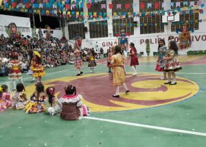 XVI ARRAIÁ DO COLÉGIO FÊNIX UMA FESTA DE MUITA ALEGRIA E INTERAÇÃO