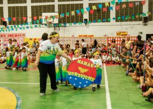 FESTA EM COMEMORAÇÃO AO DIA DAS MÃES