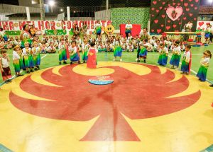 FESTA EM COMEMORAÇÃO AO DIA DAS MÃES